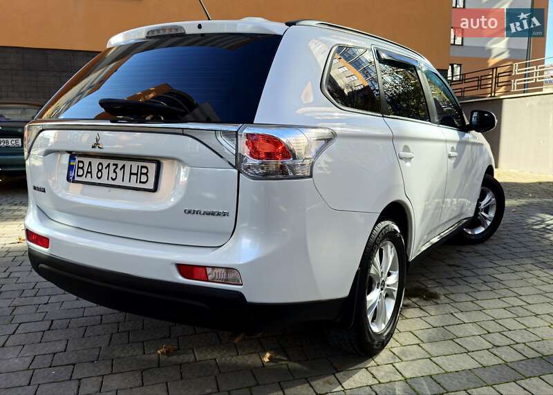 Внедорожник / Кроссовер Mitsubishi Outlander 2013 в Ивано-Франковске фото 33 Внедорожник / Кроссовер Mitsubishi Outlander 2013 в Ивано-Франковске