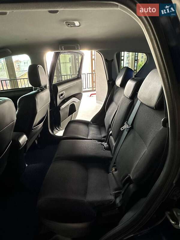 Внедорожник / Кроссовер Mitsubishi Outlander 2010 в Харькове фото 13 Внедорожник / Кроссовер Mitsubishi Outlander 2010 в Харькове