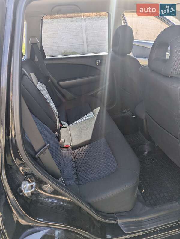 Внедорожник / Кроссовер Mitsubishi Outlander 2008 в Новой Ушице