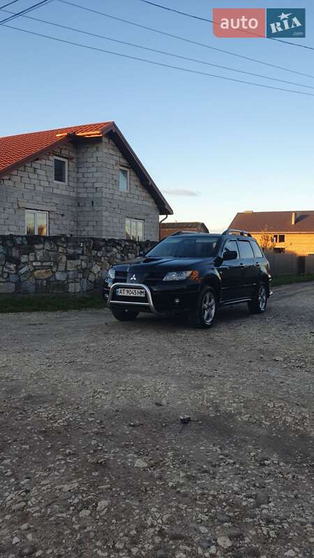 Внедорожник / Кроссовер Mitsubishi Outlander 2006 в Ивано-Франковске