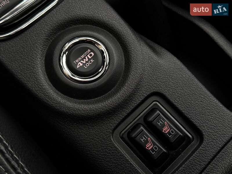 Внедорожник / Кроссовер Mitsubishi Outlander 2014 в Дрогобыче фото 55 Внедорожник / Кроссовер Mitsubishi Outlander 2014 в Дрогобыче