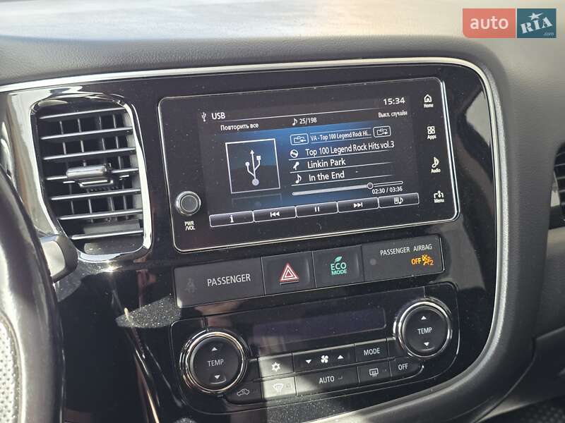 Внедорожник / Кроссовер Mitsubishi Outlander 2018 в Виннице