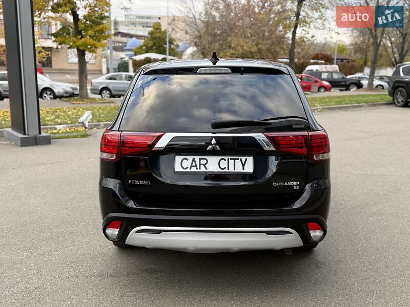 Позашляховик / Кросовер Mitsubishi Outlander 2019 в Києві фото 6 Позашляховик / Кросовер Mitsubishi Outlander 2019 в Києві