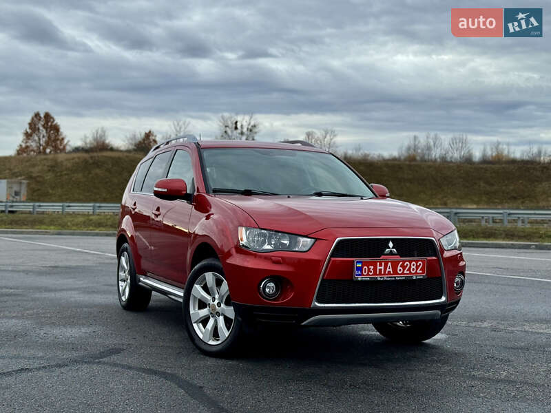 Внедорожник / Кроссовер Mitsubishi Outlander 2010 в Полтаве фото 42 Внедорожник / Кроссовер Mitsubishi Outlander 2010 в Полтаве