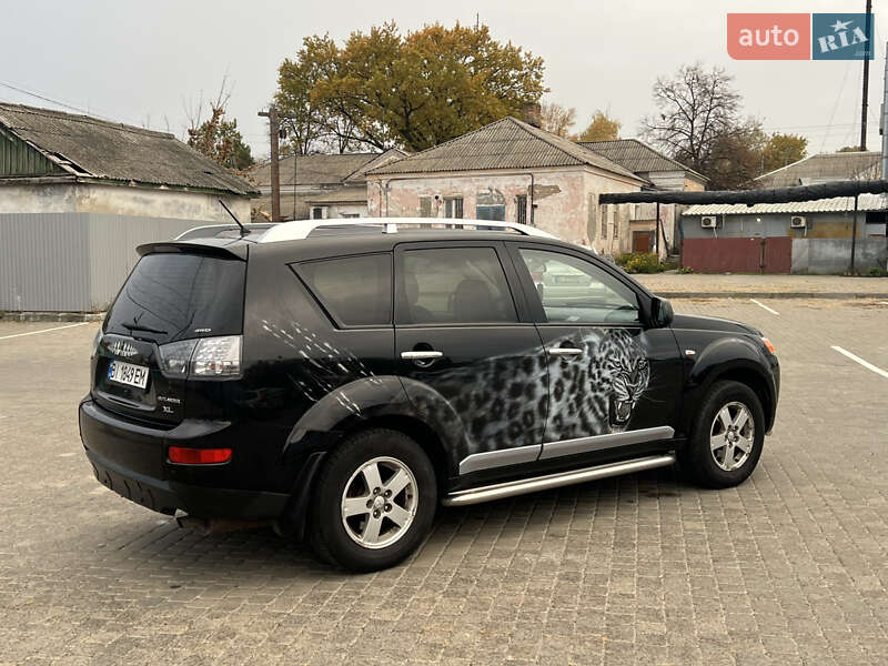 Внедорожник / Кроссовер Mitsubishi Outlander 2008 в Кременчуге фото 12 Внедорожник / Кроссовер Mitsubishi Outlander 2008 в Кременчуге