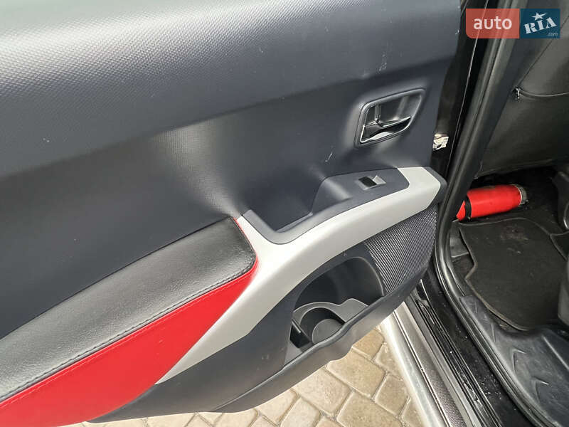 Внедорожник / Кроссовер Mitsubishi Outlander 2008 в Кременчуге фото 41 Внедорожник / Кроссовер Mitsubishi Outlander 2008 в Кременчуге