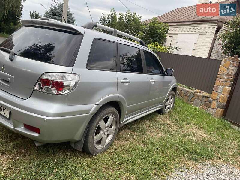 Внедорожник / Кроссовер Mitsubishi Outlander 2008 в Умани