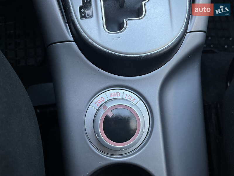 Внедорожник / Кроссовер Mitsubishi Outlander 2008 в Хусте фото 14 Внедорожник / Кроссовер Mitsubishi Outlander 2008 в Хусте