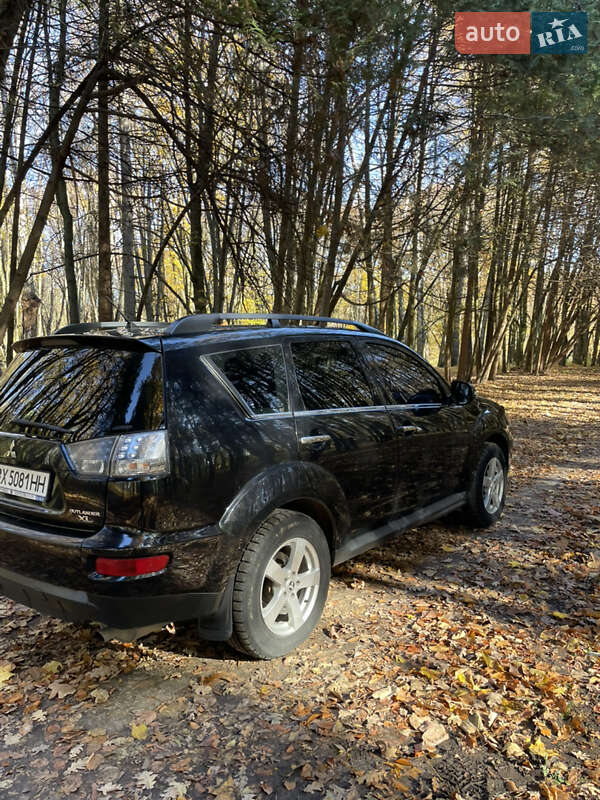 Внедорожник / Кроссовер Mitsubishi Outlander 2011 в Хмельницком