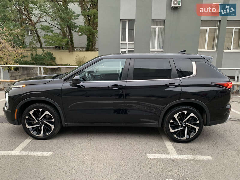 Позашляховик / Кросовер Mitsubishi Outlander 2022 в Києві фото 8 Позашляховик / Кросовер Mitsubishi Outlander 2022 в Києві
