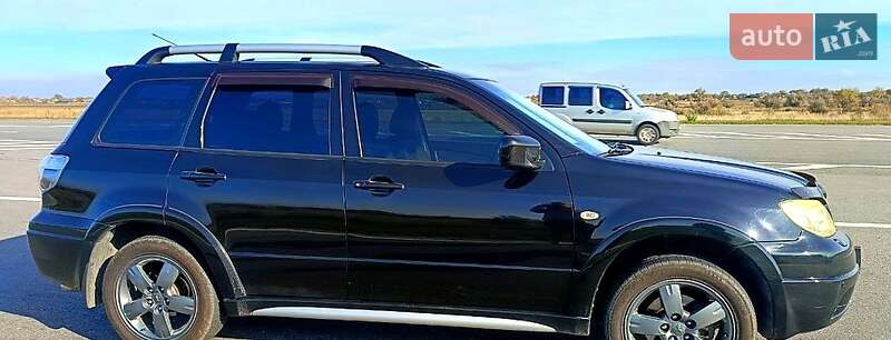 Позашляховик / Кросовер Mitsubishi Outlander 2006 в Дніпрі