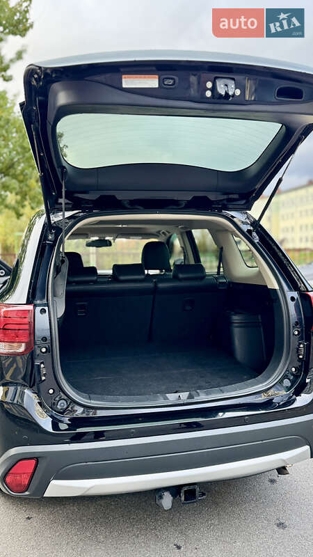 Внедорожник / Кроссовер Mitsubishi Outlander 2016 в Борисполе фото 28 Внедорожник / Кроссовер Mitsubishi Outlander 2016 в Борисполе