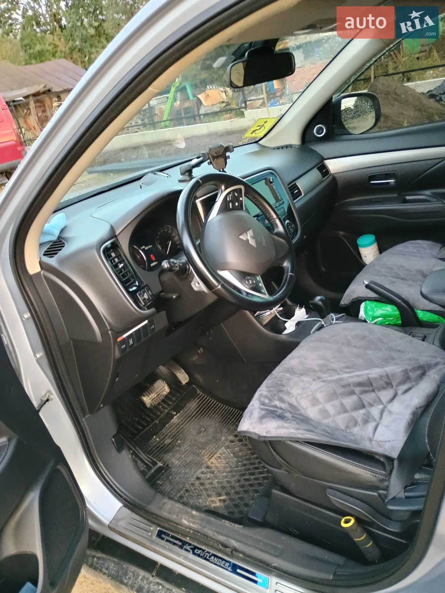 2014 Mitsubishi Outlander - мініатюра 4