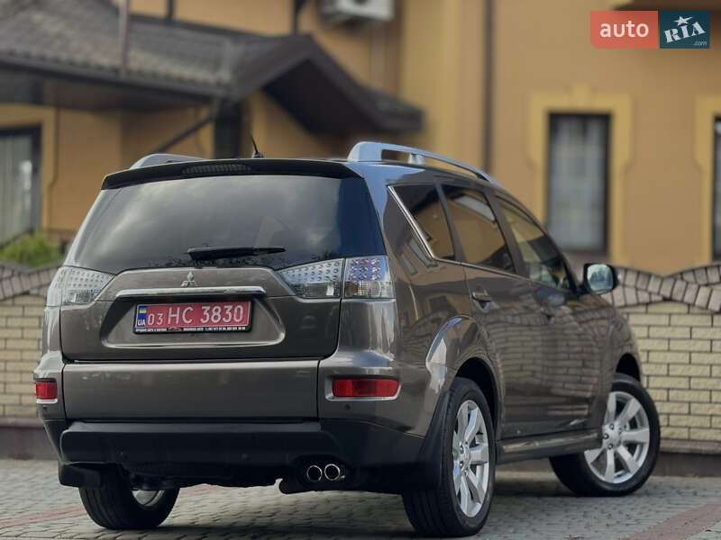 Внедорожник / Кроссовер Mitsubishi Outlander 2012 в Дрогобыче