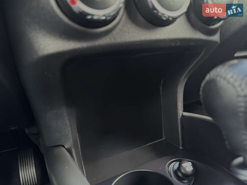 Внедорожник / Кроссовер Mitsubishi Outlander 2012 в Дрогобыче