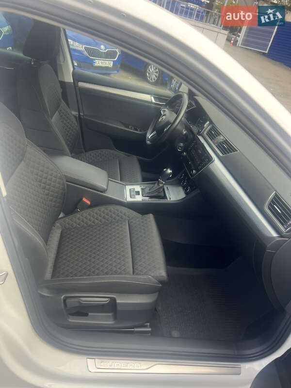 Позашляховик / Кросовер Mitsubishi Outlander 2021 в Києві фото 2 Позашляховик / Кросовер Mitsubishi Outlander 2021 в Києві