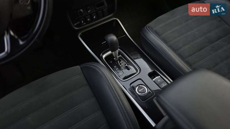 Позашляховик / Кросовер Mitsubishi Outlander 2019 в Києві фото 20 Позашляховик / Кросовер Mitsubishi Outlander 2019 в Києві