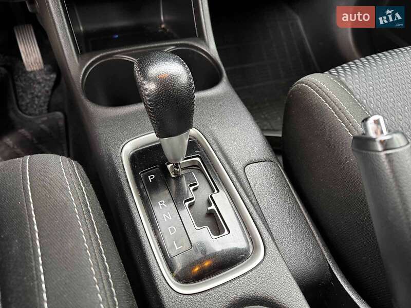 Внедорожник / Кроссовер Mitsubishi Outlander 2016 в Киеве фото 21 Внедорожник / Кроссовер Mitsubishi Outlander 2016 в Киеве