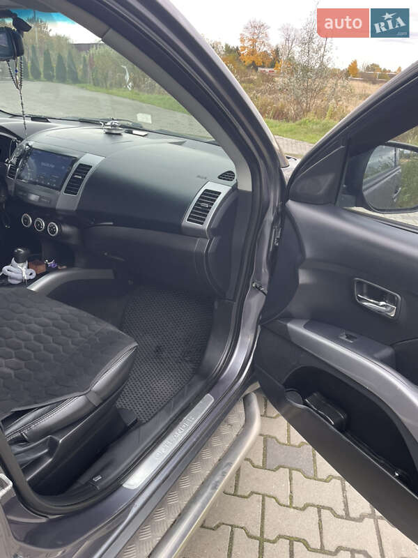 Mitsubishi Outlander 2007