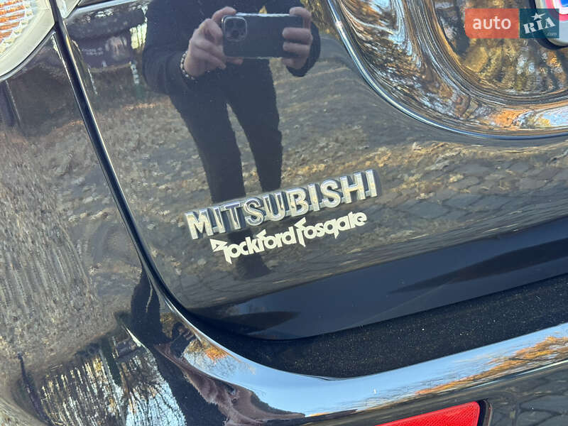 Внедорожник / Кроссовер Mitsubishi Outlander 2014 в Дрогобыче