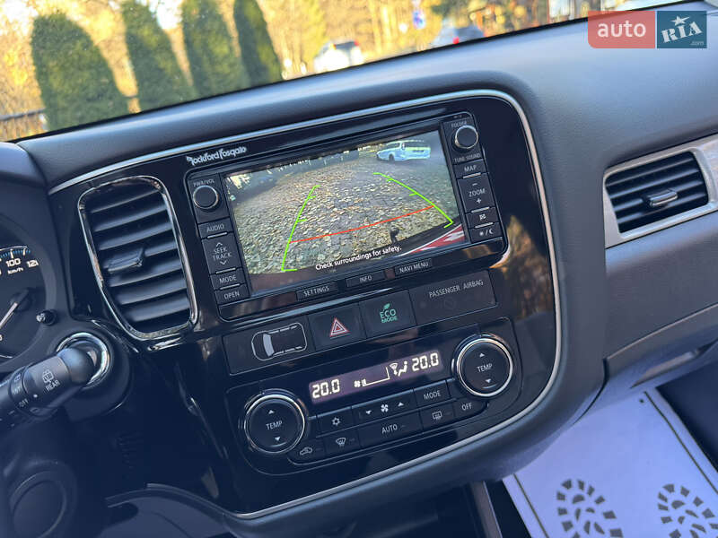 Внедорожник / Кроссовер Mitsubishi Outlander 2014 в Дрогобыче