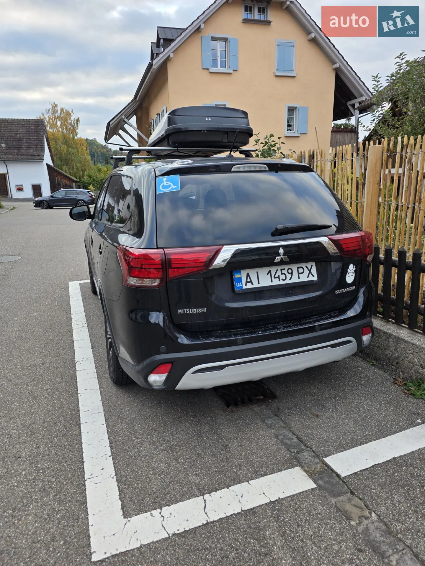 2016 Mitsubishi Outlander - мініатюра 10