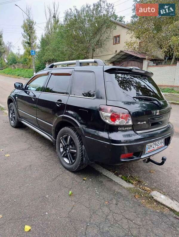 Внедорожник / Кроссовер Mitsubishi Outlander 2009 в Житомире фото 2 Внедорожник / Кроссовер Mitsubishi Outlander 2009 в Житомире