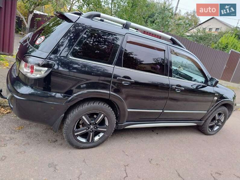 Внедорожник / Кроссовер Mitsubishi Outlander 2009 в Житомире фото 10 Внедорожник / Кроссовер Mitsubishi Outlander 2009 в Житомире