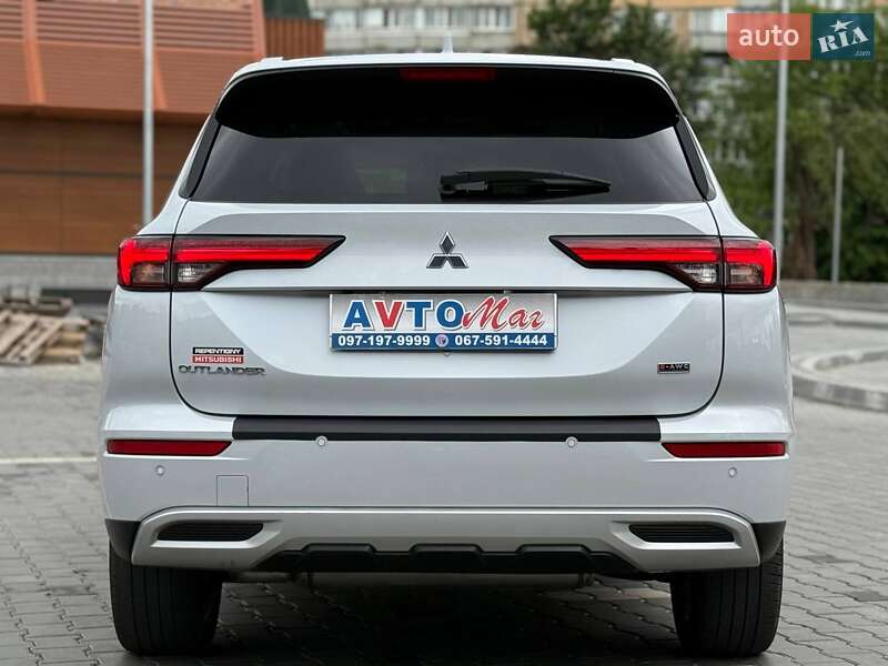 Внедорожник / Кроссовер Mitsubishi Outlander 2022 в Кривом Роге фото 10 Внедорожник / Кроссовер Mitsubishi Outlander 2022 в Кривом Роге