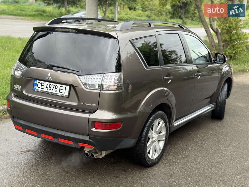 Позашляховик / Кросовер Mitsubishi Outlander 2009 в Чернівцях фото 7 Позашляховик / Кросовер Mitsubishi Outlander 2009 в Чернівцях