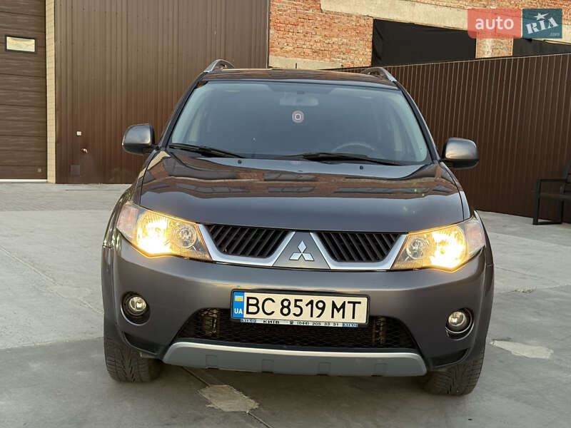Внедорожник / Кроссовер Mitsubishi Outlander 2008 в Жидачове