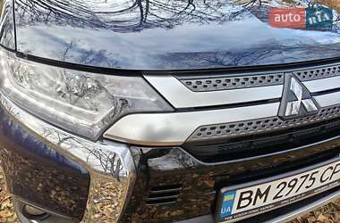 Внедорожник / Кроссовер Mitsubishi Outlander 2021 в Сумах