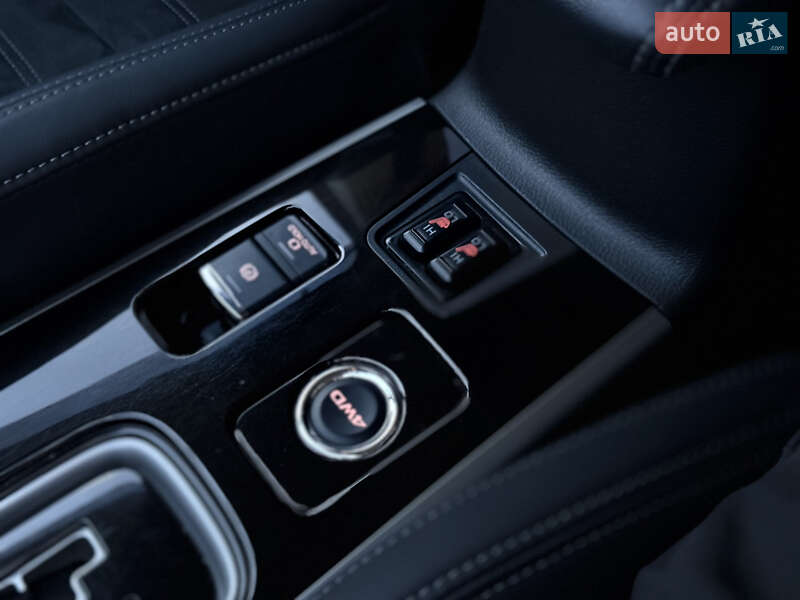 Внедорожник / Кроссовер Mitsubishi Outlander 2018 в Ковеле