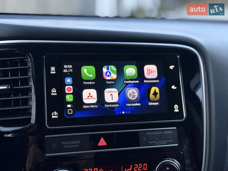 Внедорожник / Кроссовер Mitsubishi Outlander 2018 в Ковеле