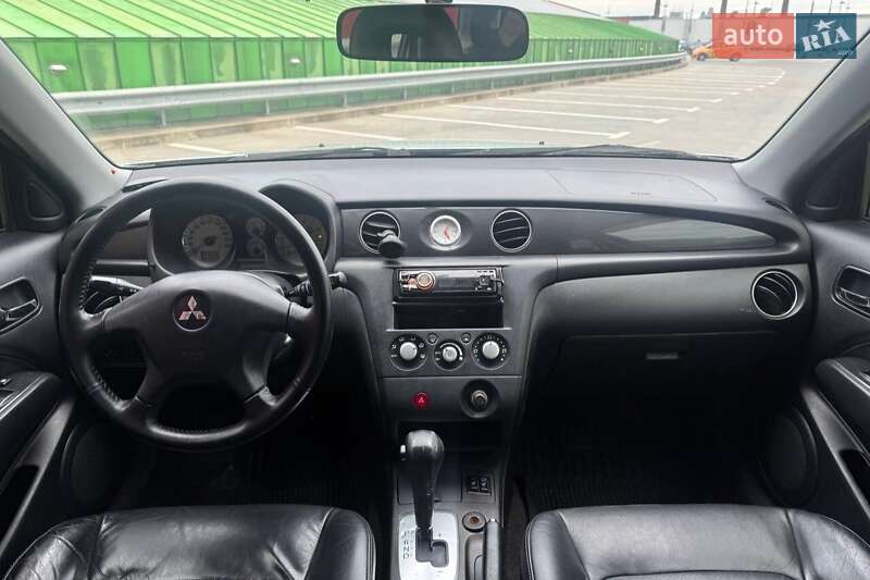 Внедорожник / Кроссовер Mitsubishi Outlander 2007 в Киеве