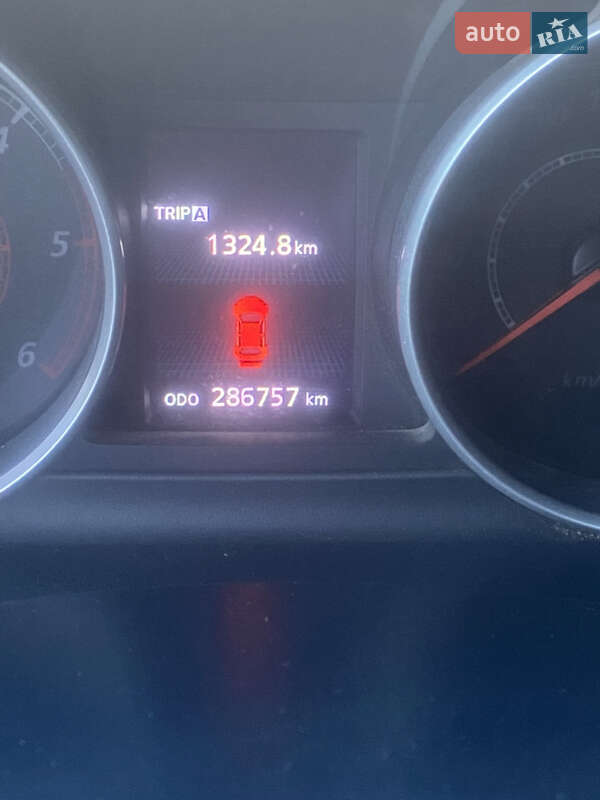 Внедорожник / Кроссовер Mitsubishi Outlander 2010 в Мостиске