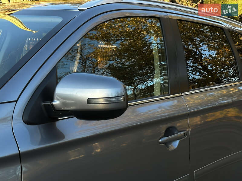 Внедорожник / Кроссовер Mitsubishi Outlander 2017 в Николаеве