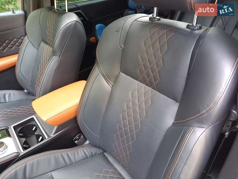 Внедорожник / Кроссовер Mitsubishi Outlander 2022 в Черкассах