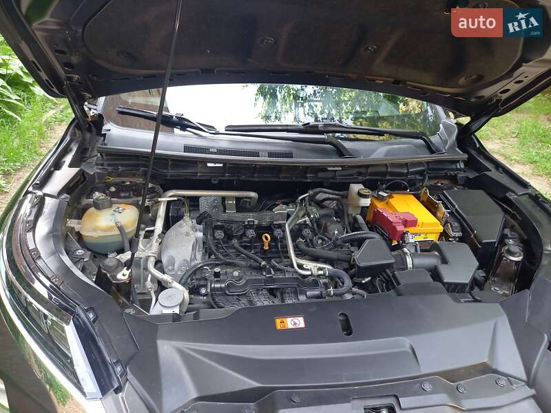 Внедорожник / Кроссовер Mitsubishi Outlander 2022 в Черкассах