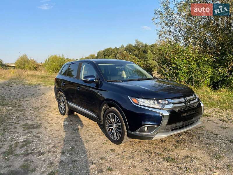 Позашляховик / Кросовер Mitsubishi Outlander 2017 в Богородчанах фото 4 Позашляховик / Кросовер Mitsubishi Outlander 2017 в Богородчанах