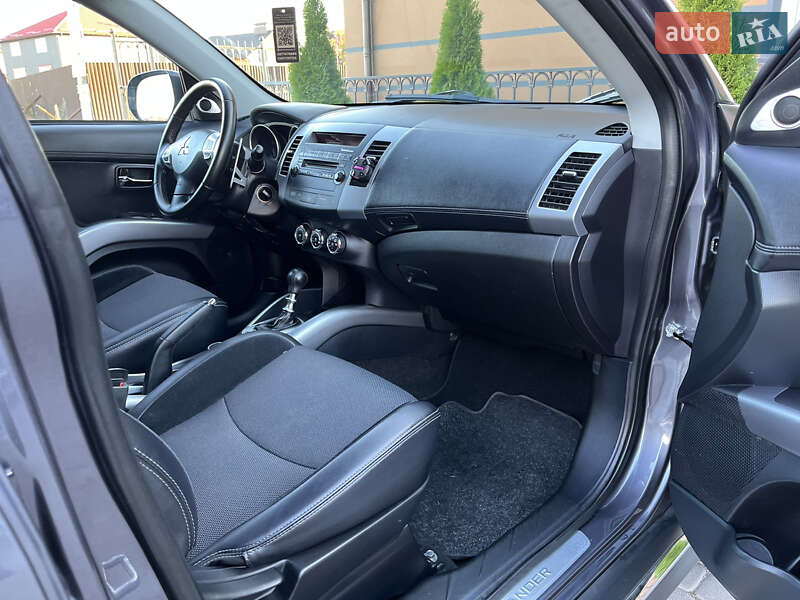 Внедорожник / Кроссовер Mitsubishi Outlander 2012 в Виннице