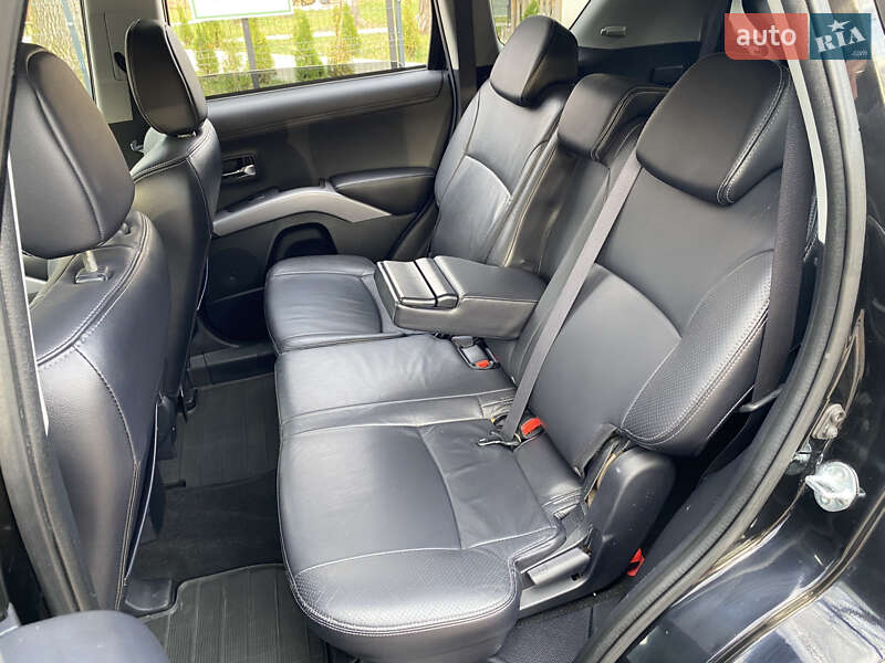 Внедорожник / Кроссовер Mitsubishi Outlander 2011 в Радивилове фото 51 Внедорожник / Кроссовер Mitsubishi Outlander 2011 в Радивилове