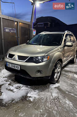 Внедорожник / Кроссовер Mitsubishi Outlander 2008 в Днепре