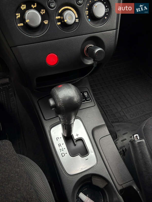 Внедорожник / Кроссовер Mitsubishi Outlander 2007 в Киеве фото 19 Внедорожник / Кроссовер Mitsubishi Outlander 2007 в Киеве