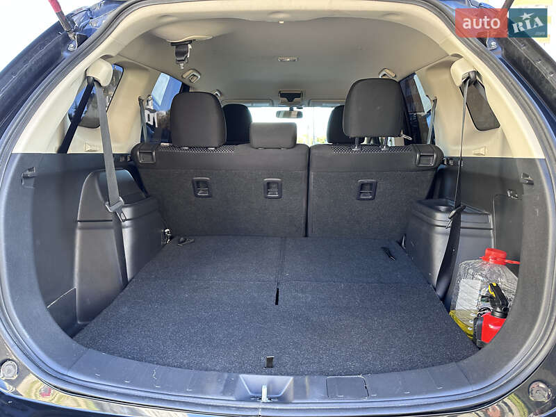 Внедорожник / Кроссовер Mitsubishi Outlander 2015 в Тернополе