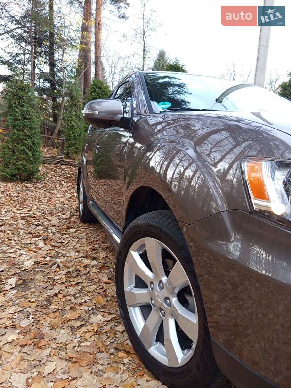 Внедорожник / Кроссовер Mitsubishi Outlander 2011 в Дрогобыче фото 7 Внедорожник / Кроссовер Mitsubishi Outlander 2011 в Дрогобыче