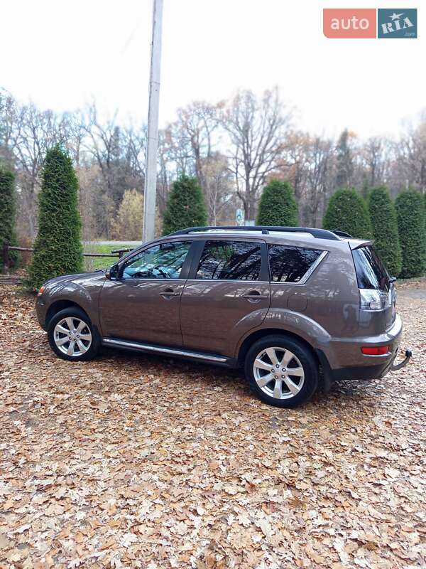 Внедорожник / Кроссовер Mitsubishi Outlander 2011 в Дрогобыче фото 39 Внедорожник / Кроссовер Mitsubishi Outlander 2011 в Дрогобыче
