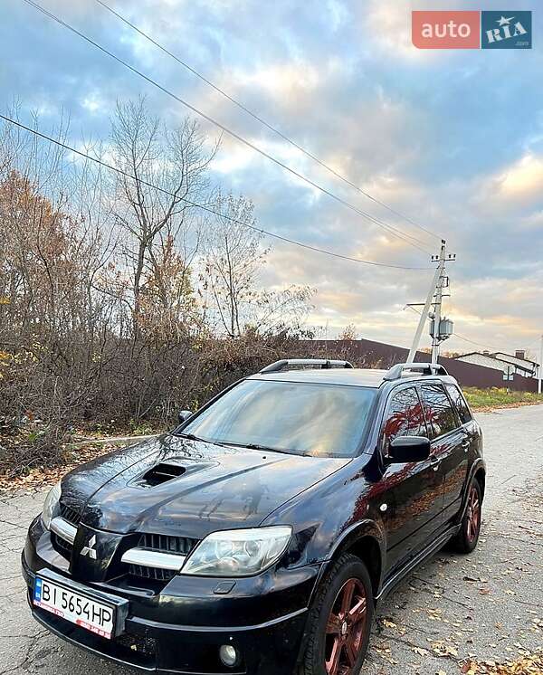 Внедорожник / Кроссовер Mitsubishi Outlander 2005 в Полтаве фото 2 Внедорожник / Кроссовер Mitsubishi Outlander 2005 в Полтаве