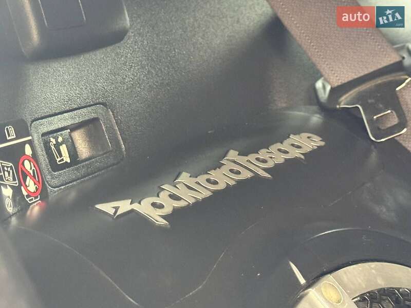 Позашляховик / Кросовер Mitsubishi Outlander 2011 в Охтирці