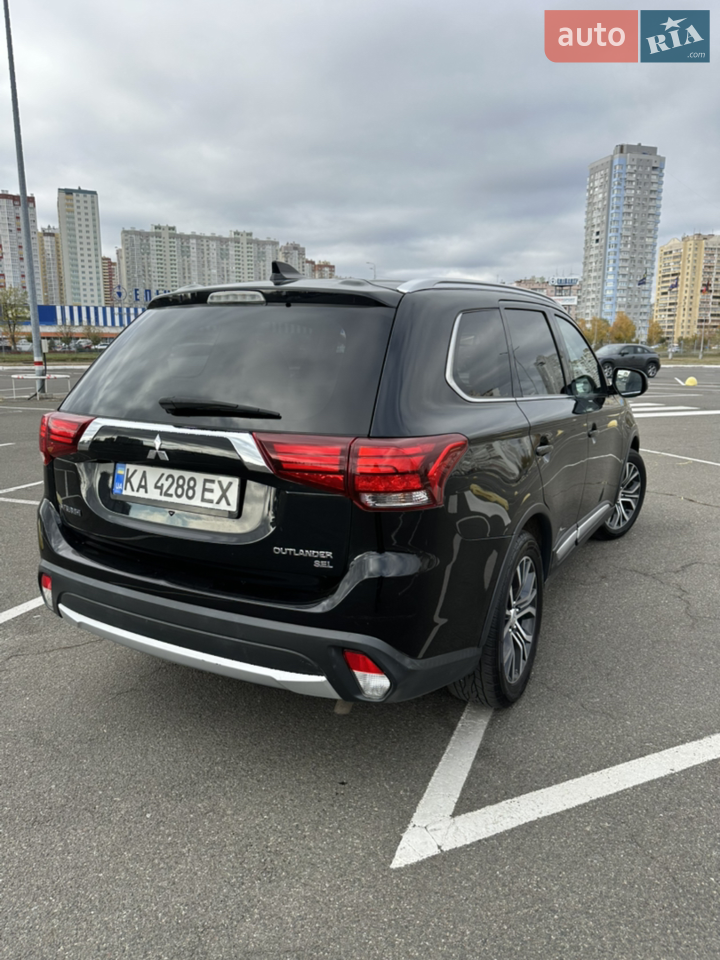 2017 Mitsubishi Outlander - мініатюра 4